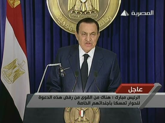 Felmentették Mubarak volt egyiptomi elnök egyik legfőbb tanácsadóját