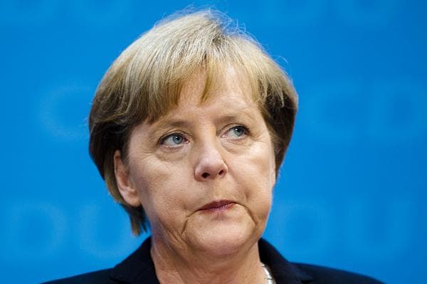 Bevándorlásellenes csoportok tüntettek Merkel választási gyűlésein