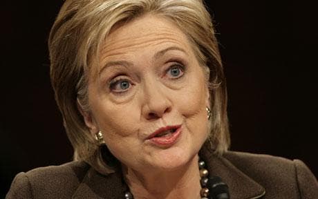 Amerikai elnökválasztás - A WikiLeaks alapítója újabb kiszivárogtatásokat ígér Hillary Clintonról