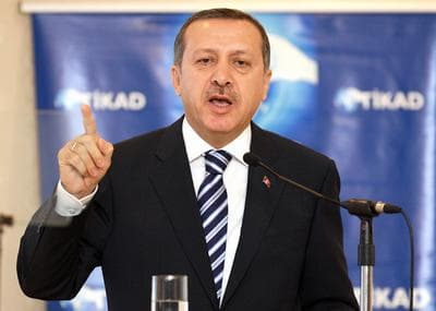 Hat jelölt indul a törökországi elnökválasztáson