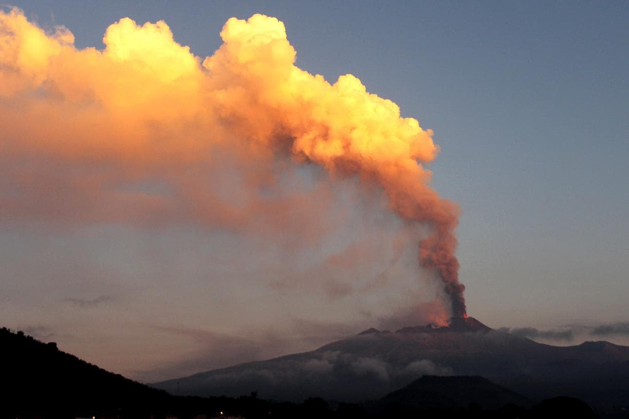 Betemette a vulkáni hamu a nagyvárost