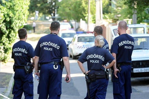 BALESET: Négy jármű ütközött Győr közelében