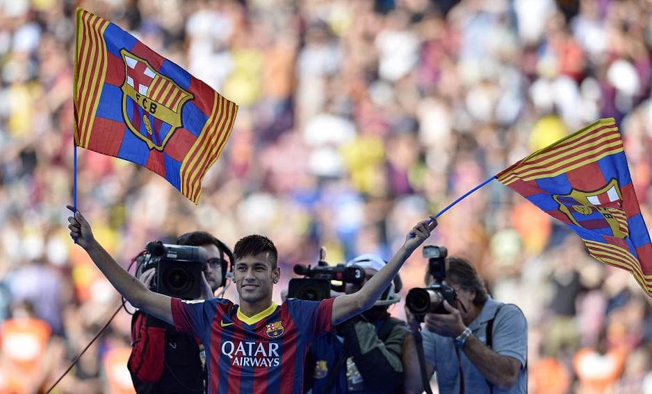 Felfoghatatlan fizetéssel akarják elcsábítani Neymart Barcelonából