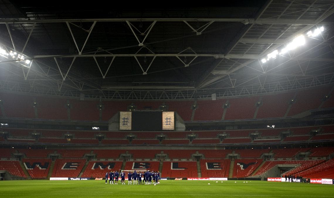 Eladnák a Wembley-t, egy milliárdos lehet a vevő