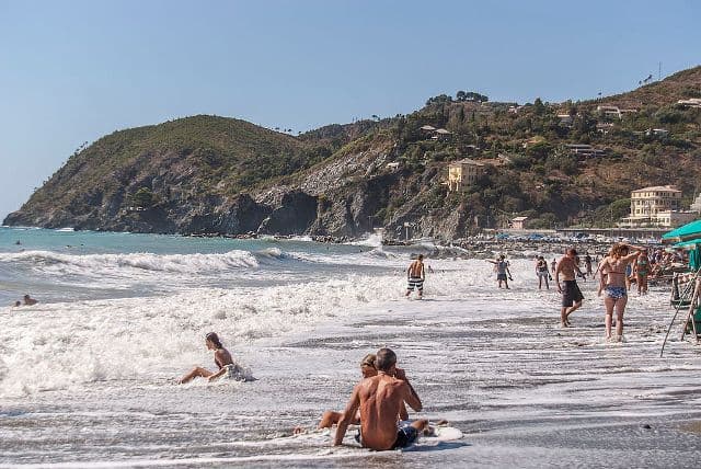 Drámaian magasra szökött a Ligur-tenger vízhőmérséklete