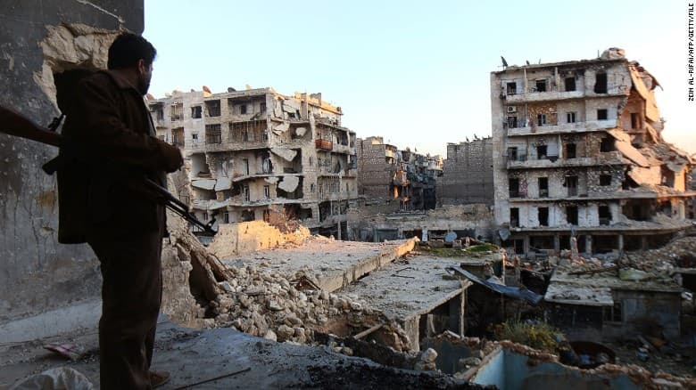 Szíria - Elfogadta az ENSZ BT a kelet-aleppói evakuálás ellenőrzéséről szóló határozatot