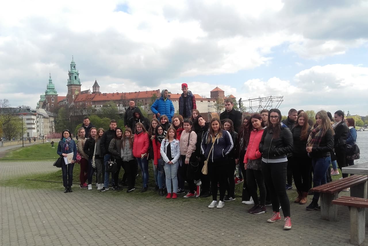 Krakkót és Auschwitzot látogatták meg a diákok
