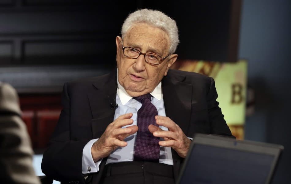 Az Egyesült Államok szövetségeseinek és ellenfeleinek vezetői is elismeréssel emlékeztek Henry Kissingerre