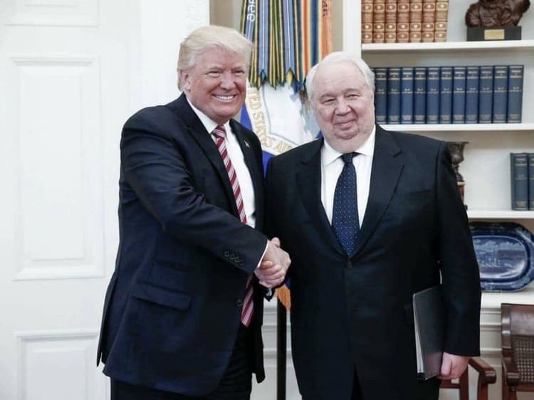 A volt orosz nagykövet szerint teljes mértékben átláthatóak voltak a tárgyalások Trump tanácsadójával
