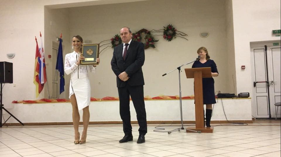 Házi Csilla tánciskolája kapta idén a nagymegyeri Pro Urbe-díjat