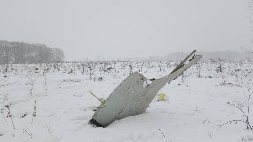 Lezuhant egy orosz utasszállító repülőgép Moszkva közelében, 71 ember meghalt!