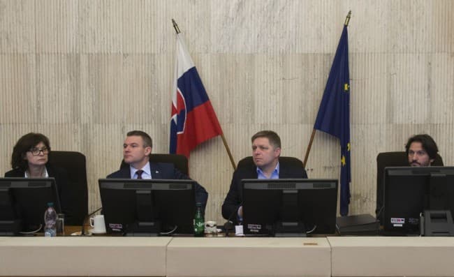 A kormány rábólintott a Mečiar-amnesztiák eltörlésére vonatkozó javaslatra