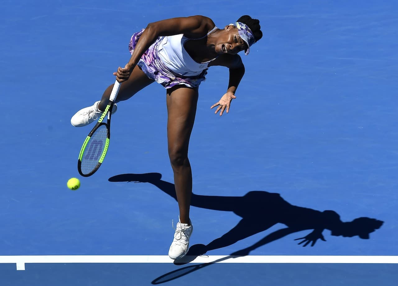 Wawrinka a legjobb négy között, Venus Williams 14 év után elődöntős!