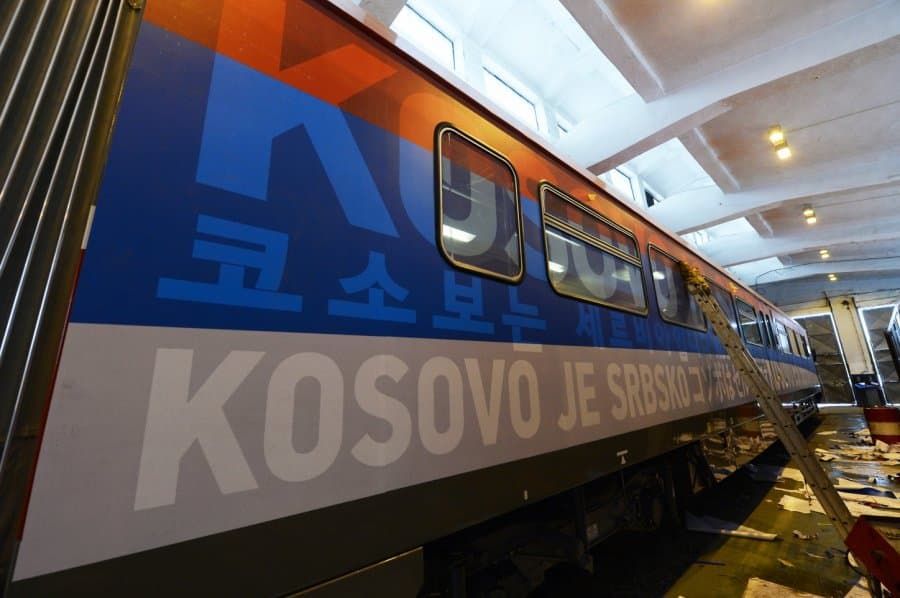 Szerb-koszovói vonatbalhé: Provokáció, politikai kampány vagy kapcsolatteremtés?