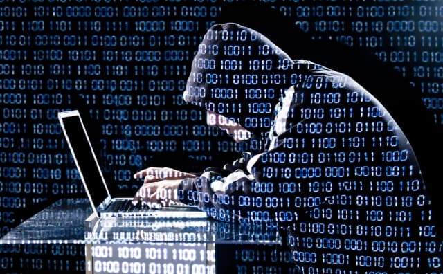 Egy elütésen úszott el a hackerek milliárdos rablása