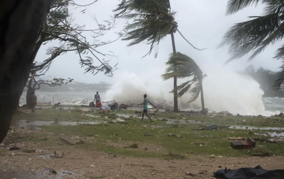 Hatan meghaltak, ezrek maradtak fedél nélkül a Gamane ciklon miatt