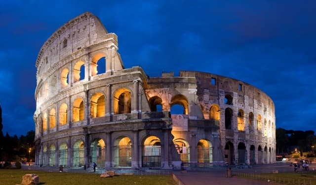 A Gladiátort vetítik a római Colosseumban