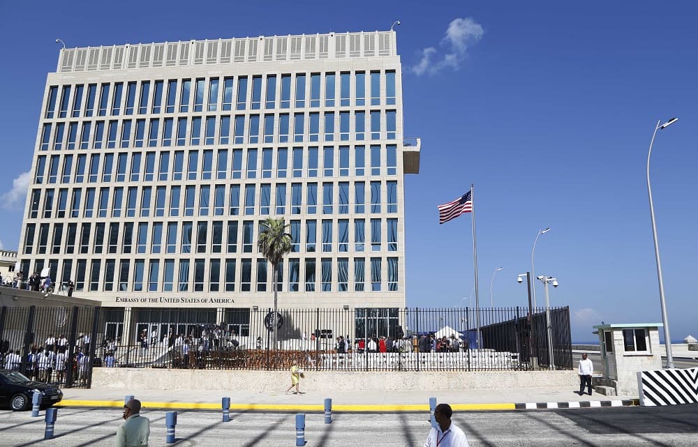 Az Egyesült Államok kiutasított 15 kubai diplomatát