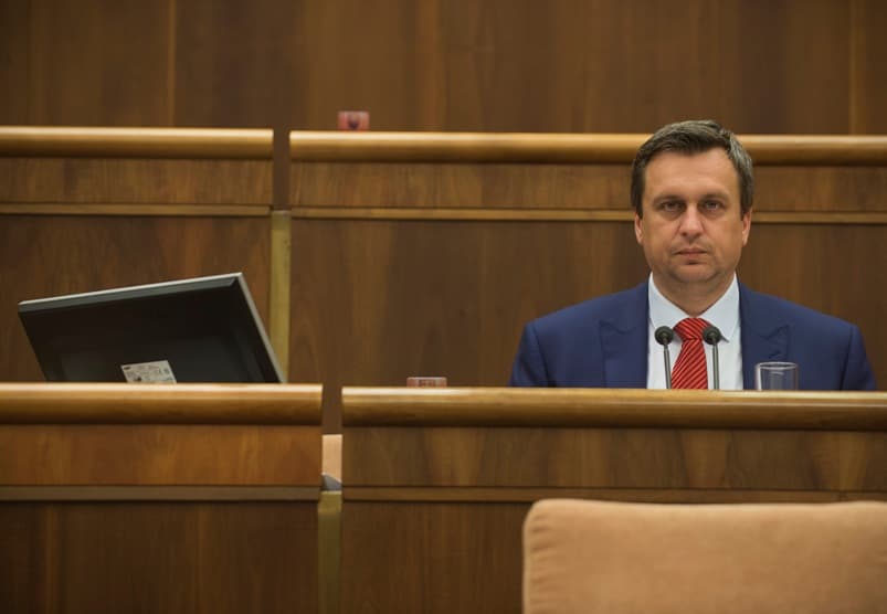 Nemzetgyalázással gyanúsítja Matovičot Andrej Danko