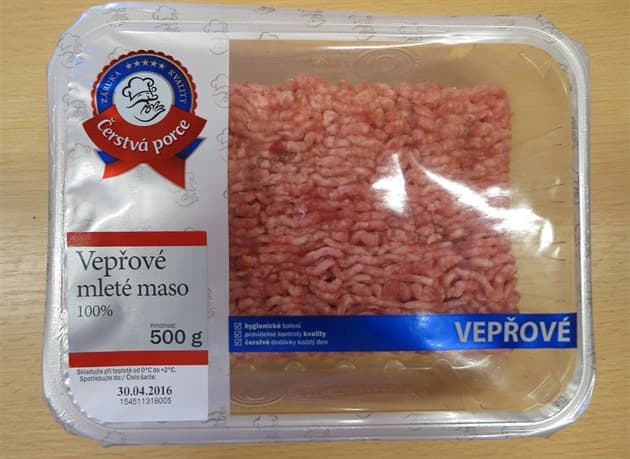 Szalmonellával fertőzött sertéshús kerülhetett az európai üzletek polcaira