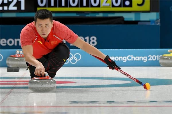 Phjongcshang 2018: Telt házas curlinggel megkezdődtek a versenyek