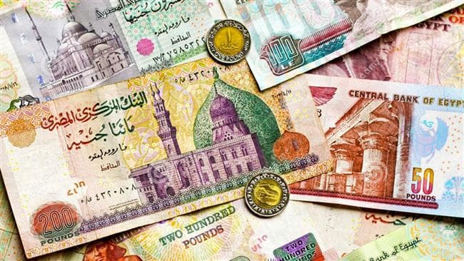 Egyiptom bevezeti a 13 százalékos adót