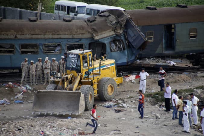 Súlyos vonatbaleset - 36 ember meghalt, több mint százan megsérültek
