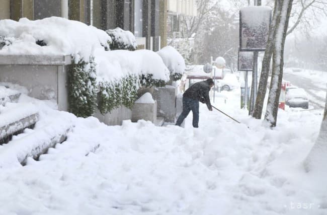 Tombol a hideg Olaszországban, zárva tartanak az iskolák