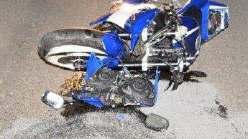 BALESET: Furgonnak csapódott a 34 éves motoros, nem élte túl