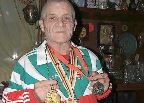 Meghalt a magyar súlyemelés első olimpiai bajnoka
