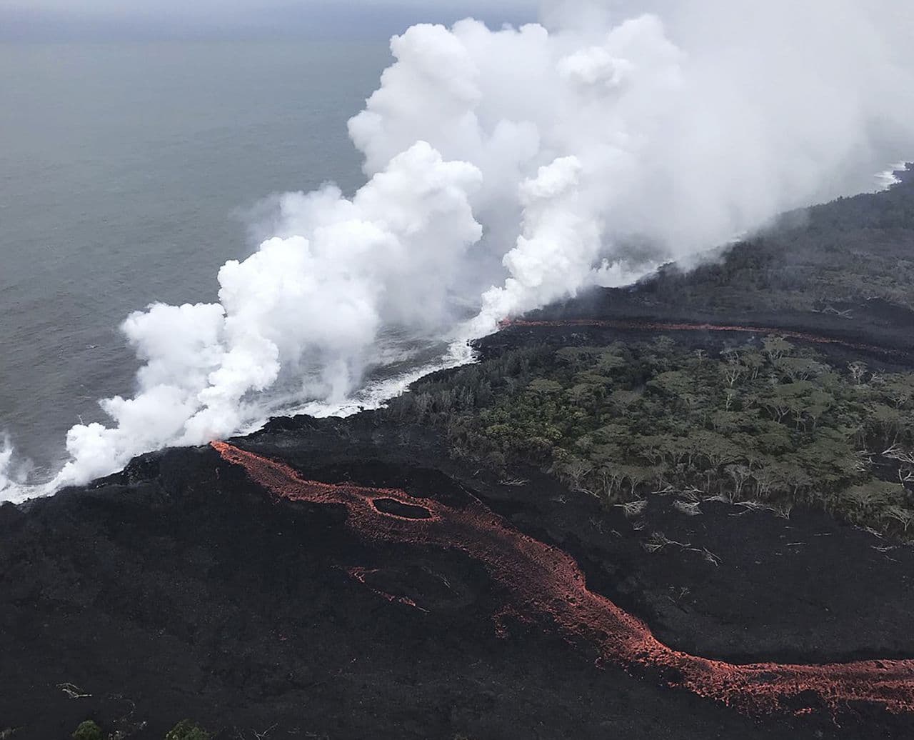 Erősödött a vulkáni tevékenység Hawaiion - veszélyben egy geotermikus erőmű!
