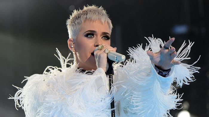Katy Perry lesz at MTV videó zenei díjai átadójának háziasszonya