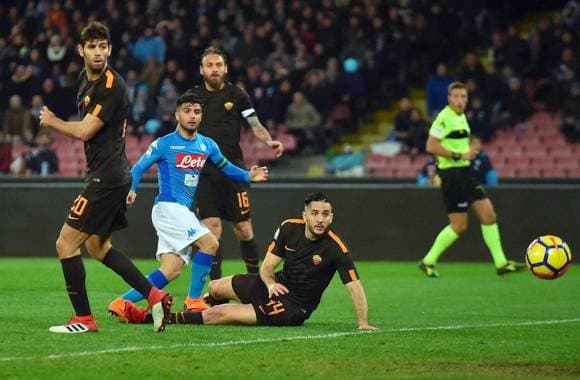 Serie A - Az AS Roma idegenben sokkolta le az éllovas Napolit