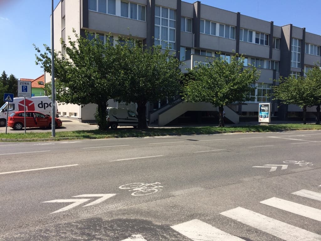 BOMBARIADÓ: Kiürítették a VÚB bankfiókokat a Dunaszerdahelyi járásban is!