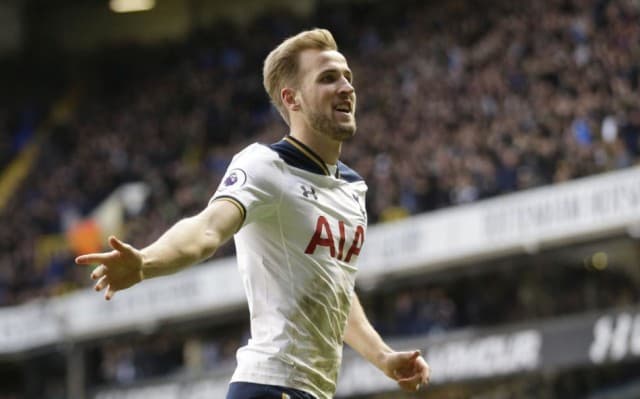 Premier League - Simán nyert a Tottenham, Kane rekordot döntött