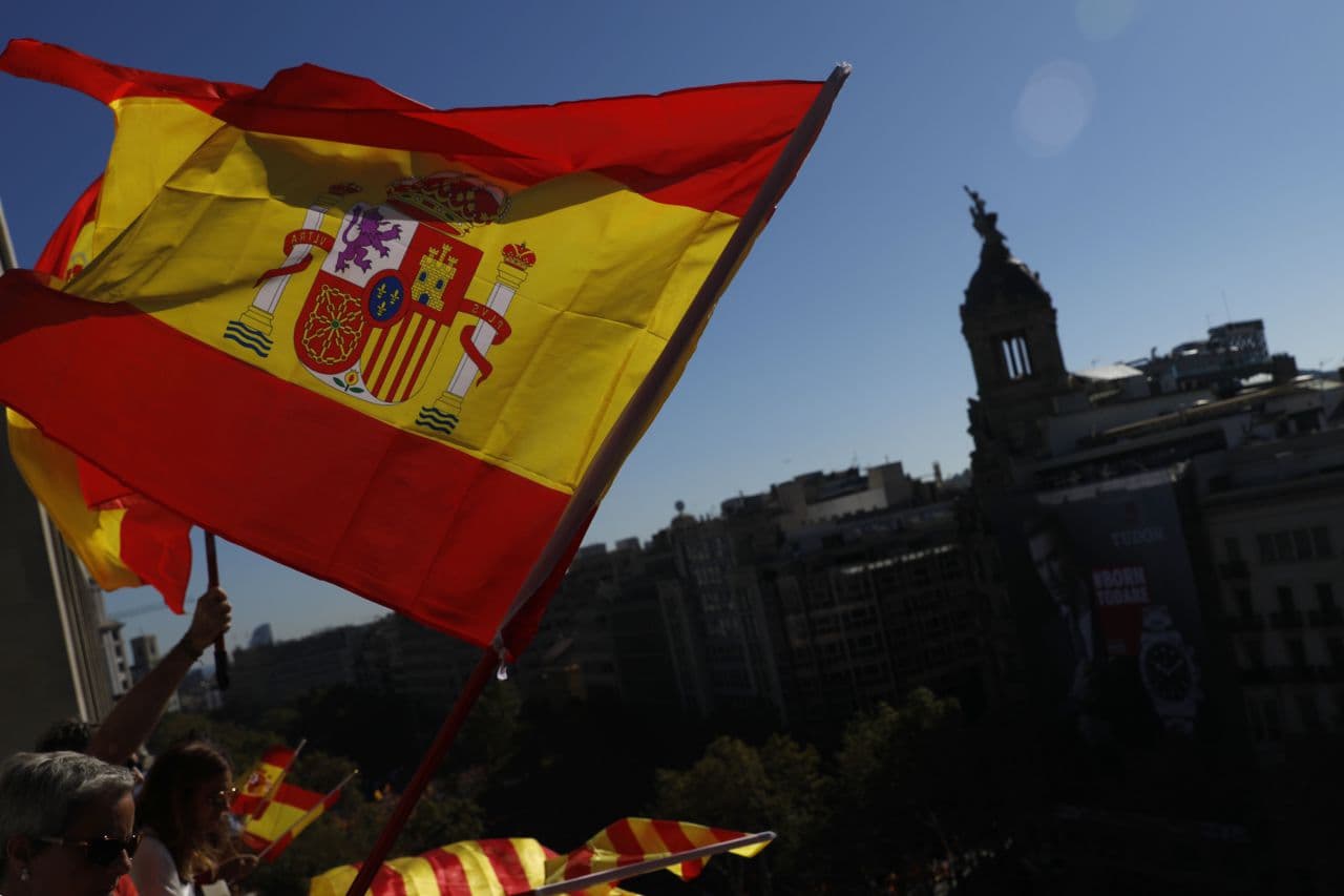 Katalán válság: Kormánytagok kerülnek vizsgálati fogságba!