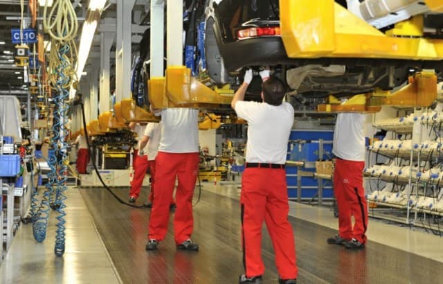 A KIA autógyárban sztrájkkészültséget hirdettek