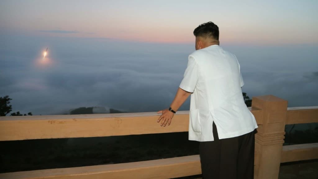 Észak-Korea kilőtt egy azonosítatlan lövedéket