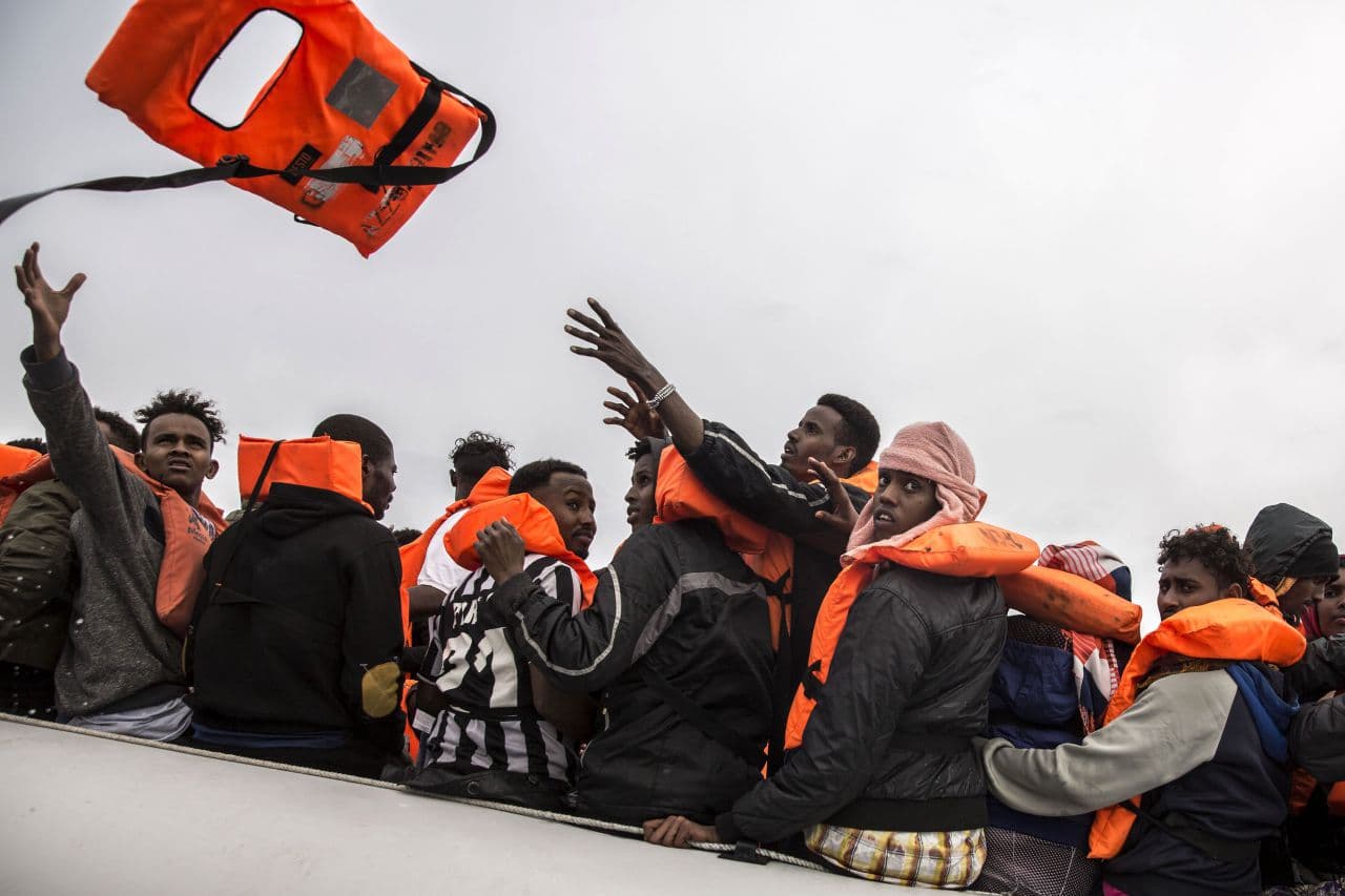 Három nap alatt több mint kétszáz ember fulladt a tengerbe Líbia partjainál