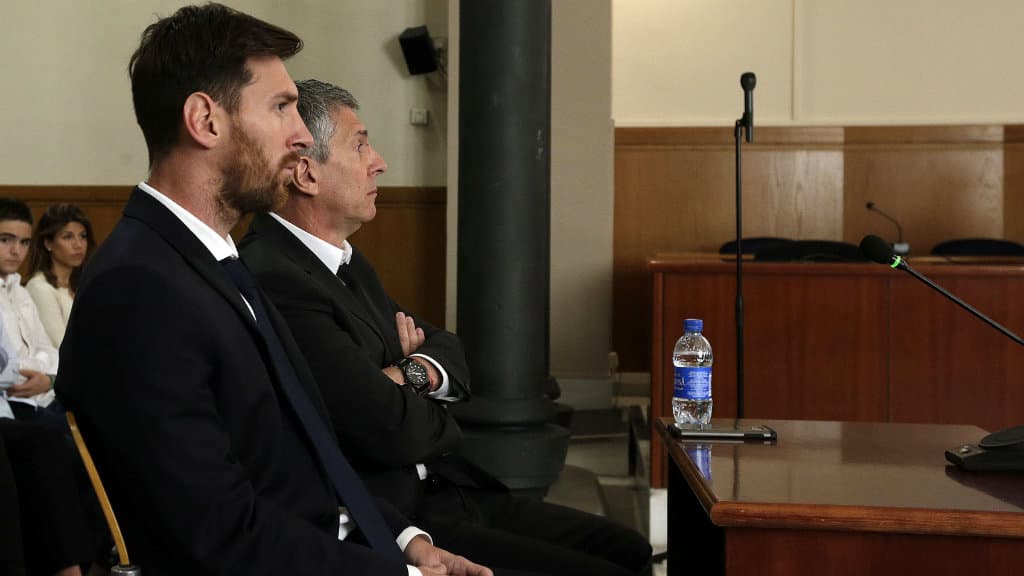 Lionel Messi 21 hónapos börtönbüntetést kapott!