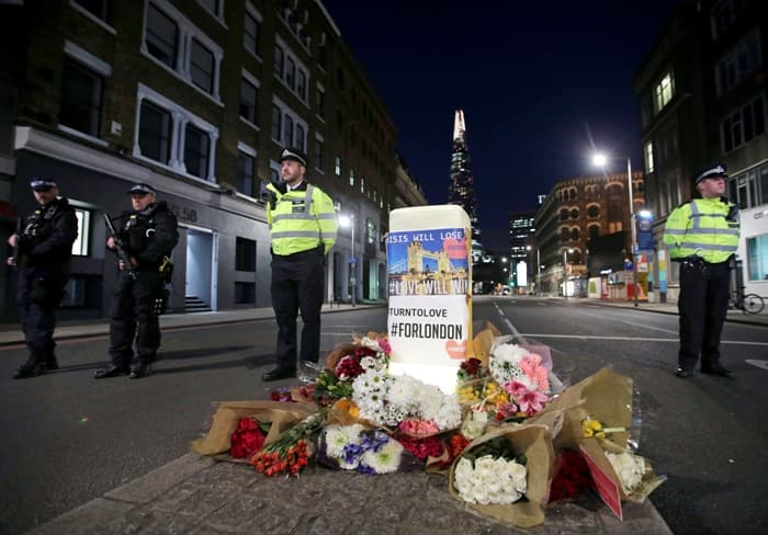 Londoni merénylet: Hivatalosan is nyolc áldozata van a terrornak