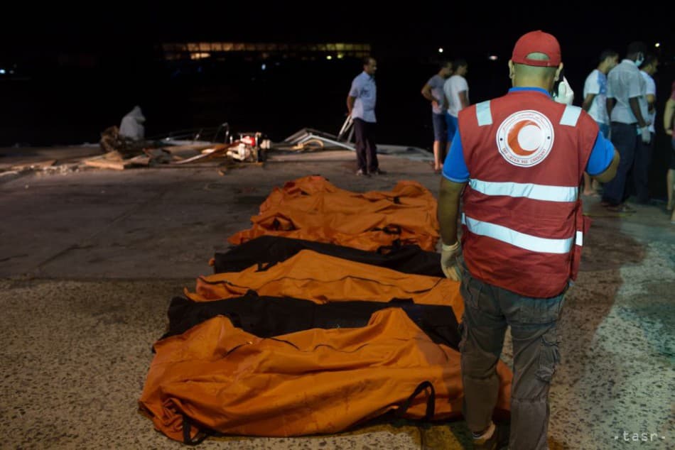 TRAGÉDIA: Elsüllyedt egy menekültekkel teli hajó – kétszázan vesztették életüket