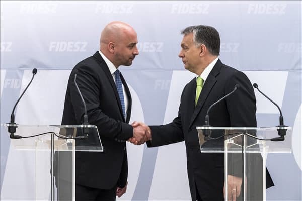 Menyhárt Orbánnál járt, a magyar kormányfő a Fico-kormányt dicsérte