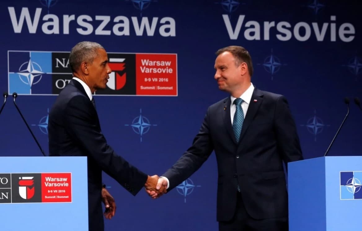 Meghamisította a lengyel köztévé Obama beszédét