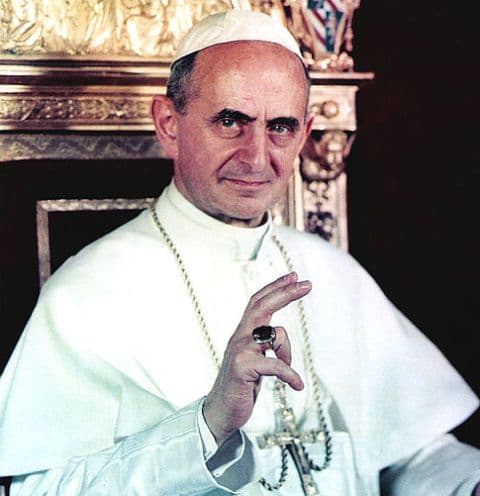 Ferenc pápa szentté avatja VI. János pápát