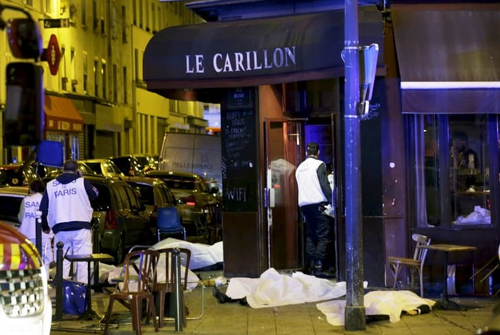 Lövöldözés és robbantások Párizsban - halottak, túszejtés!