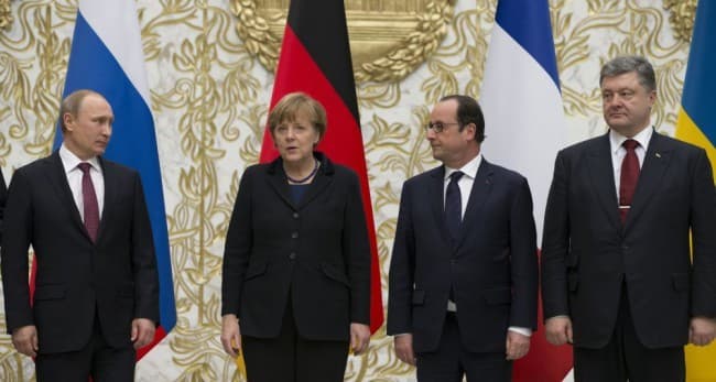 Ukrán válság - A válság rendezéséről tárgyalt az ukrán, az orosz, a francia elnök és a német kancellár