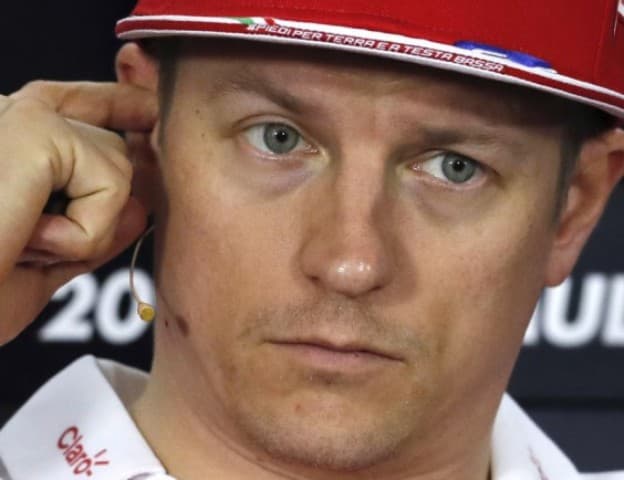 Kimi Räikkönen jövőre is a Ferrari pilótája lesz