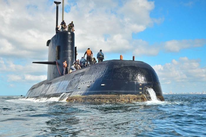 Ha nem haltak meg a robbanásban az argentin tengeralattjáró legénysége tagjai, nincs esélyük a túlélésre