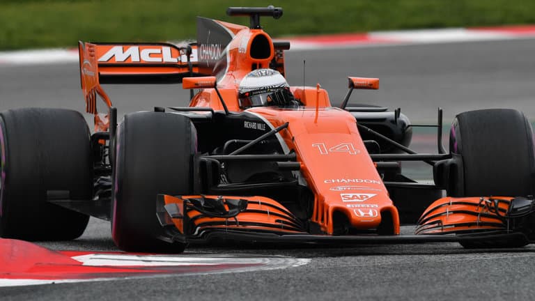 Szingapúri Nagydíj - A McLaren Renault-ra, a Torro Rosso Hondára vált